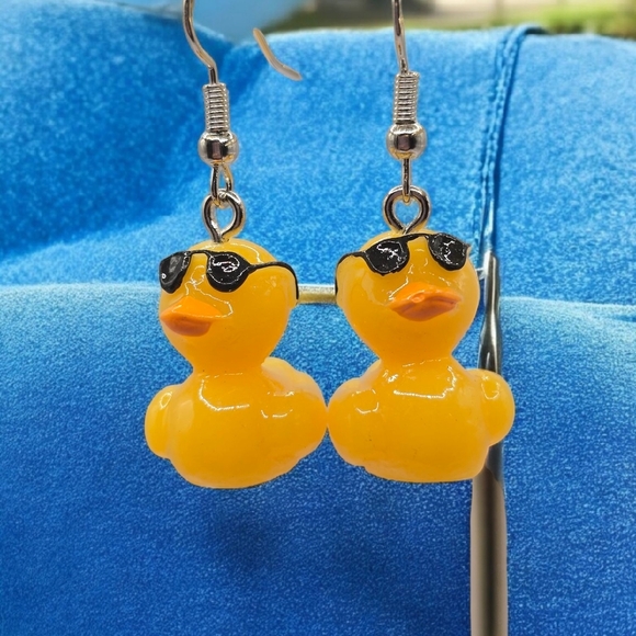 Rubber Duck with Sunglasses Acrylic Earrings - Picture 1 of 4